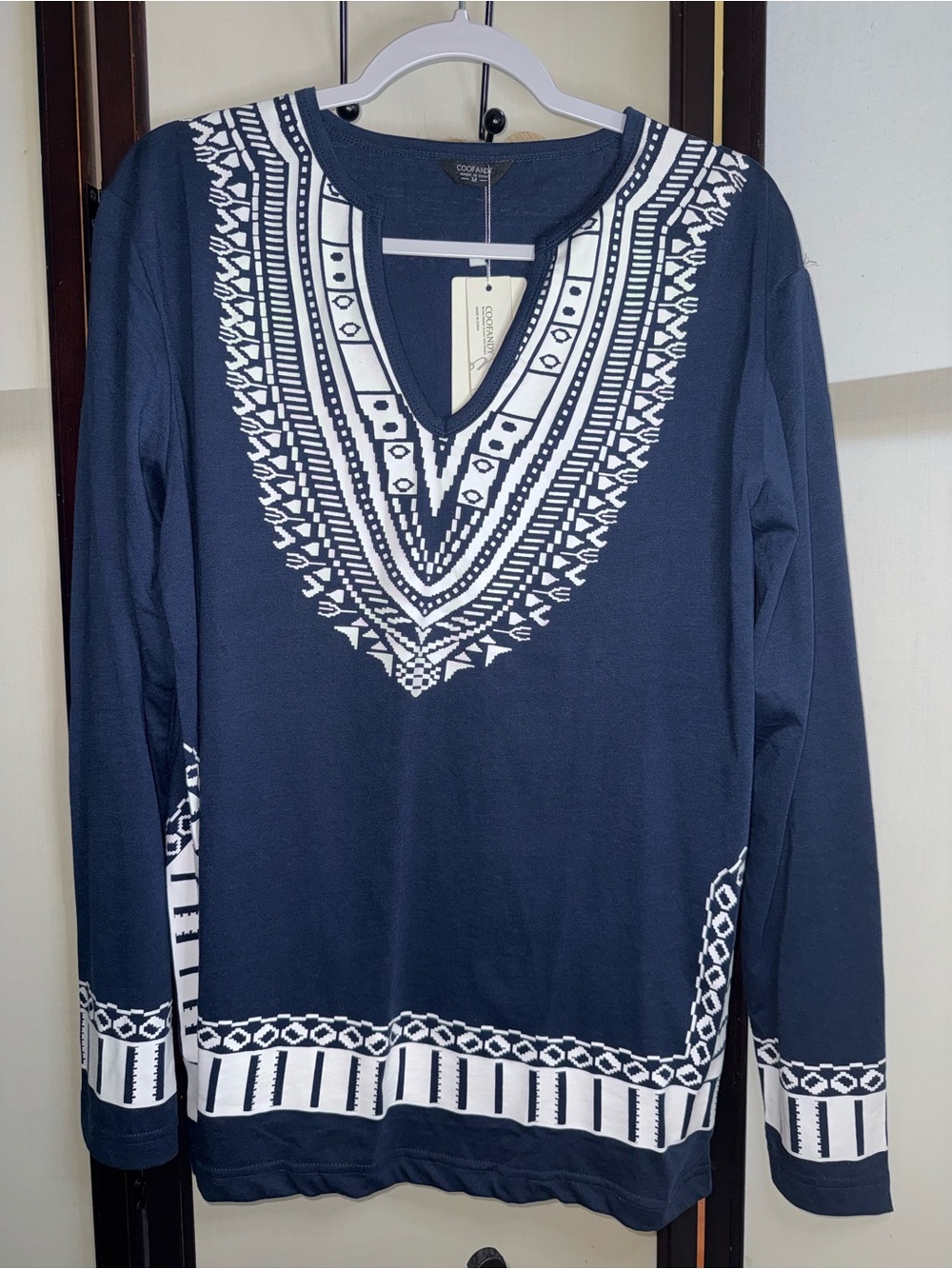 Men's Navy V-Neck Dashiki Sweater with White Geometric Accent